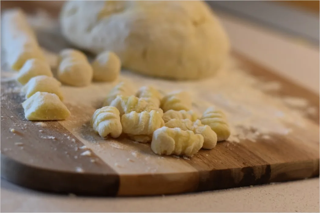 Detail Gnocchi Teller Soße Nahaufnahme Rustikal Number 18