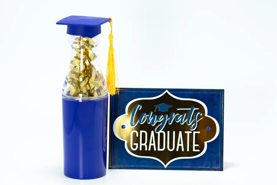 Detail Graduierung Dekoration Gold Blau Feier Number 18