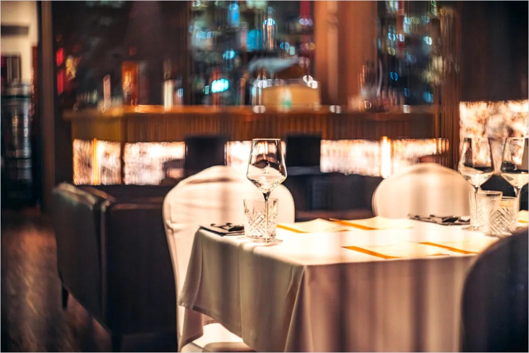 Detail Hummer Teller Elegant Restaurant Nahaufnahme Number 3