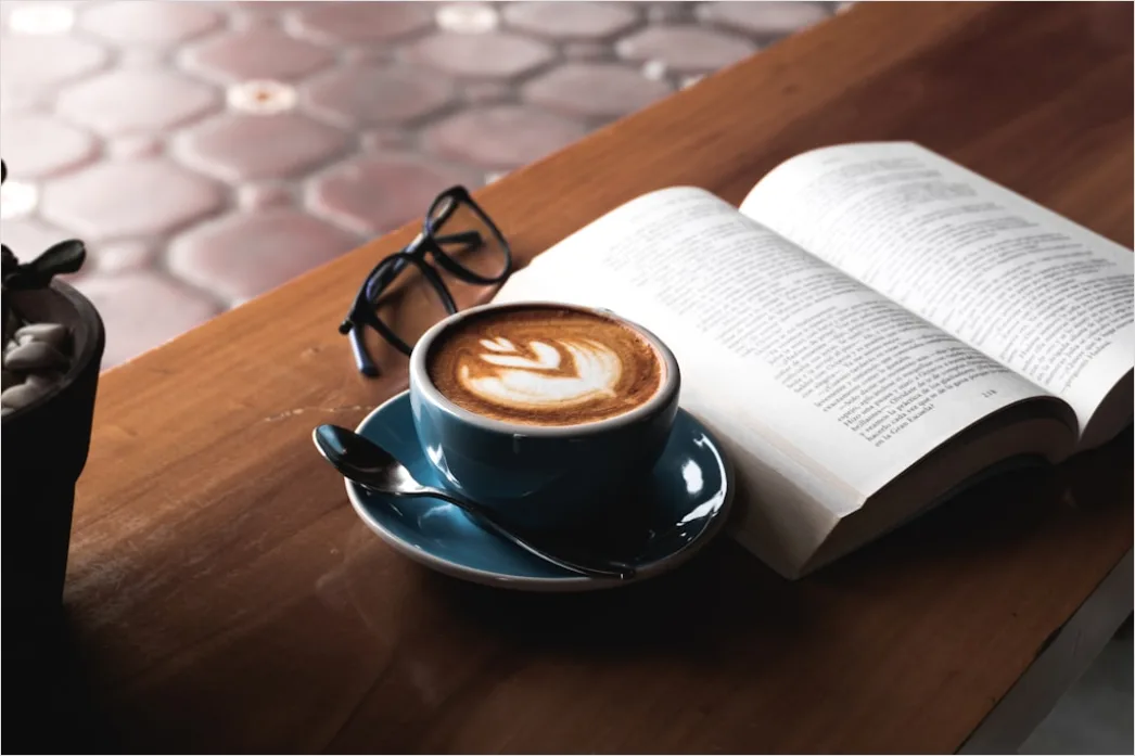 Kaffee Und Buch Gemuetlich Stimmungsvoll D42e
