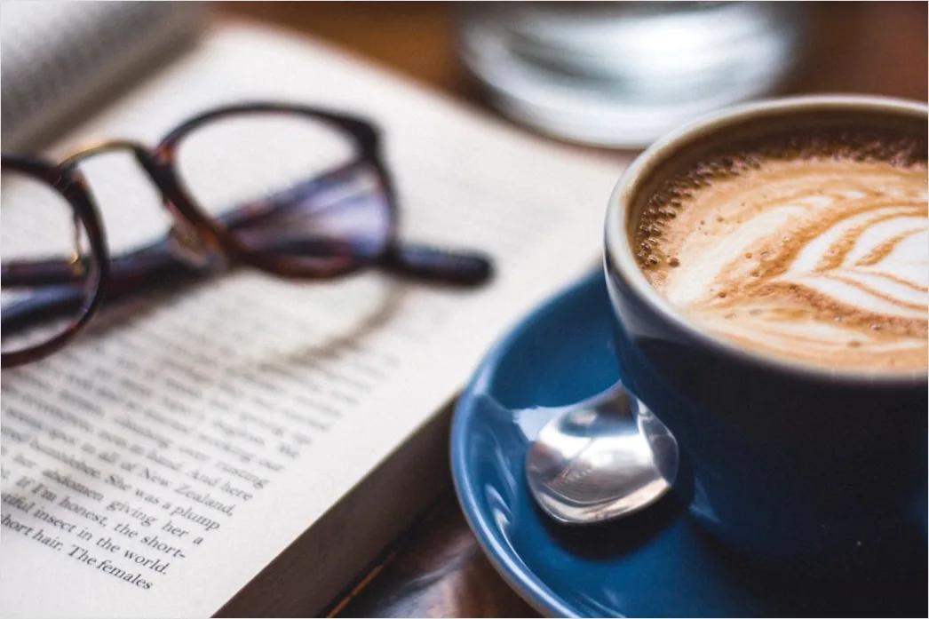 Detail Kaffee Und Buch Gemütlich Stimmungsvoll Number 6