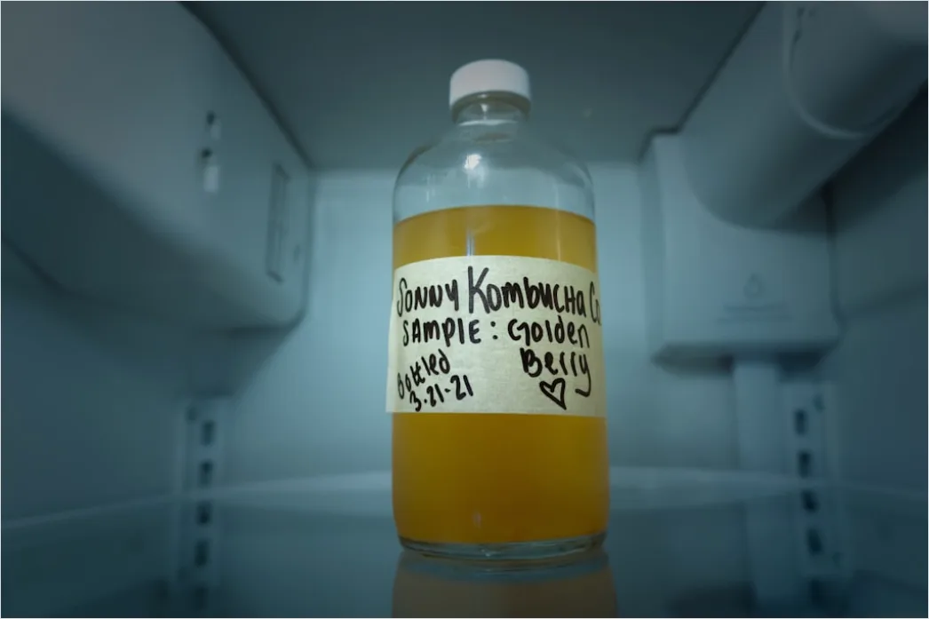 Detail Kombucha Flasche Glas Nahaufnahme Trendy Number 12