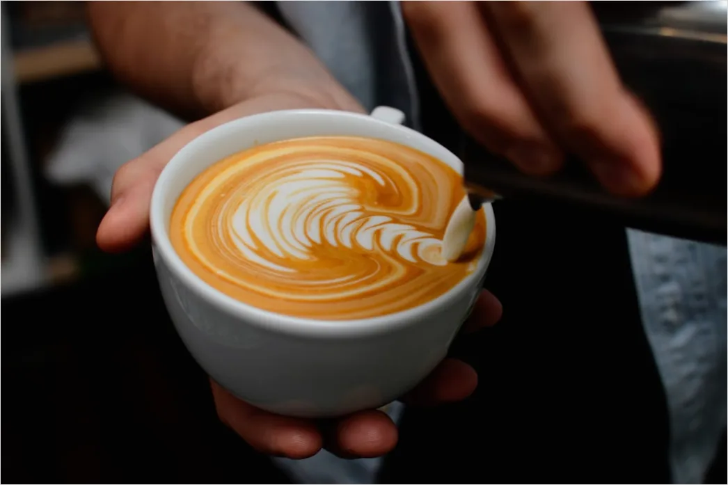 Latte Art Kaffee Tasse Nahaufnahme Draufsicht 694f