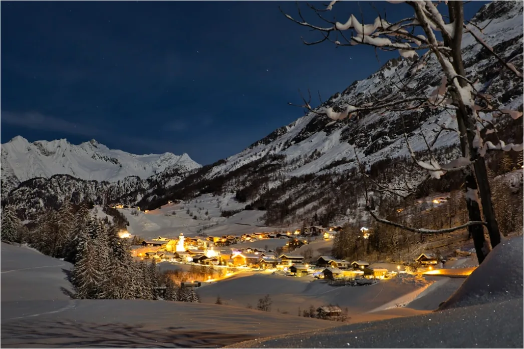 Milchstrasse Kueste Felsen Nacht 2b26