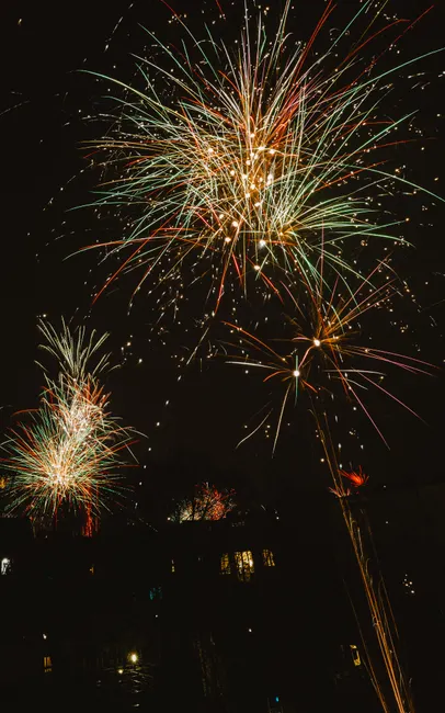 Detail Neujahr Feuerwerk Stadtsilhouette Nacht Number 9