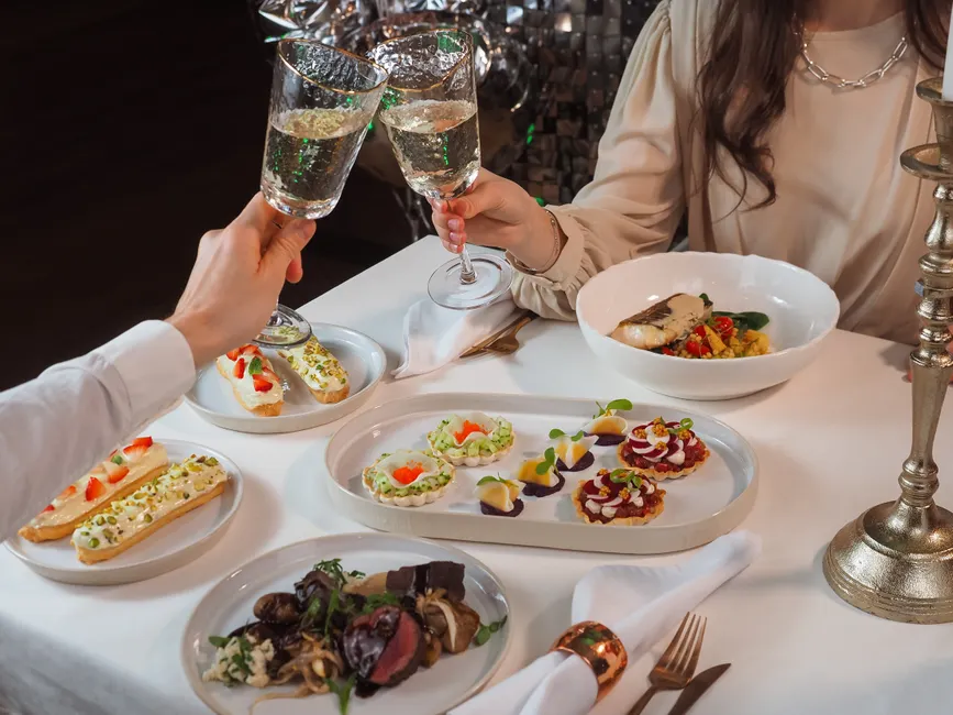 Detail Neujahr Frühstück Sekt Essen Tisch Number 12