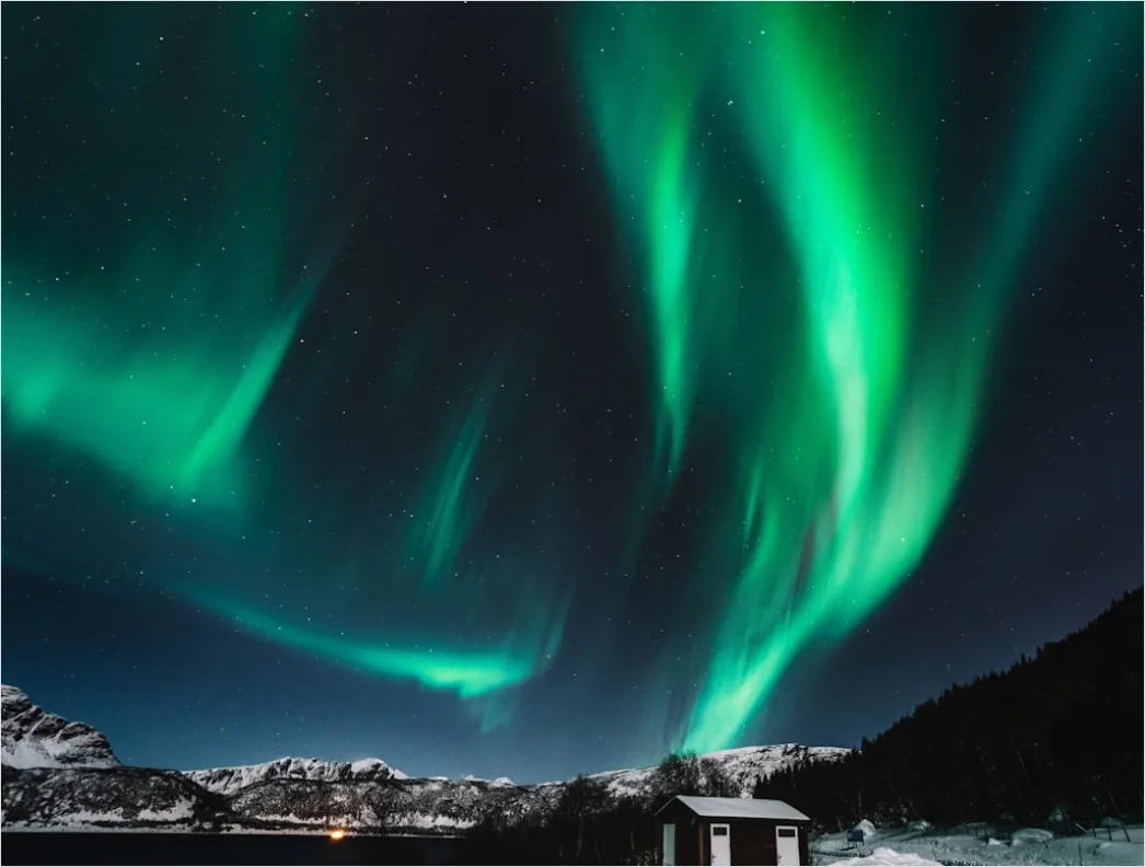 Nordlichter Norwegen Gruen Himmel Nacht 6c9d