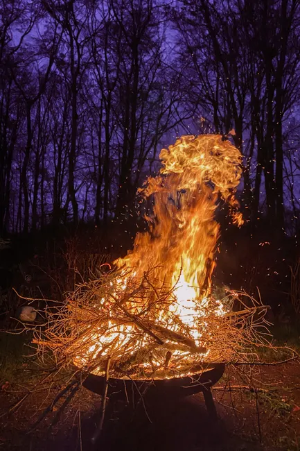 Detail Osterfeuer Abend Gemeinschaft Outdoor Number 15