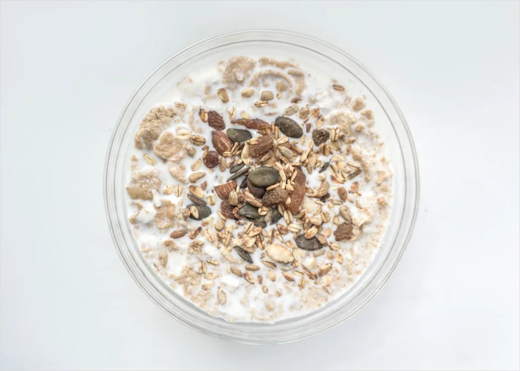 Overnight Oats Fruehstueck Glas Nahaufnahme D74b