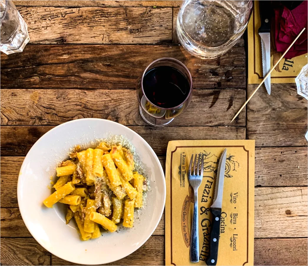 Detail Pasta Carbonara Teller Nahaufnahme Dampfend Number 7