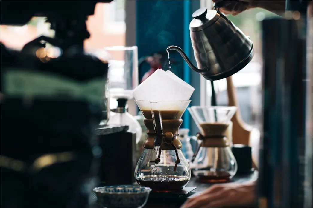 Detail Pour Over Kaffee Zubereitung Nahaufnahme Number 3