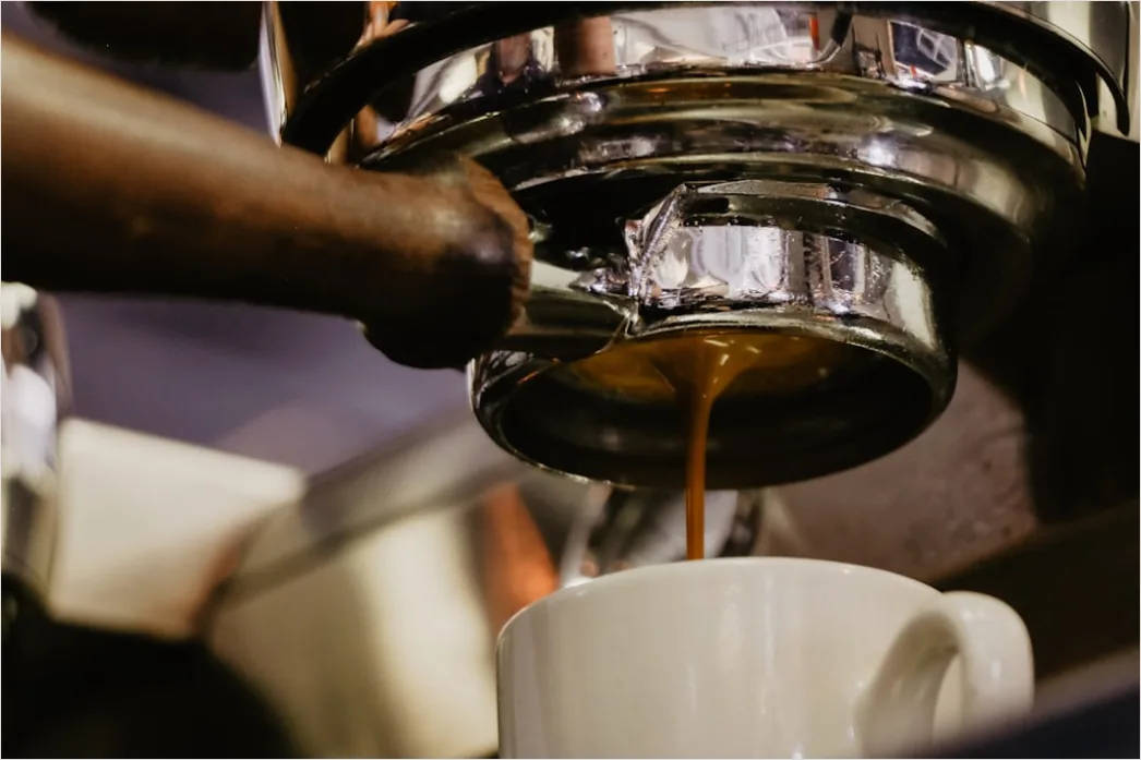 Detail Pour Over Kaffee Zubereitung Nahaufnahme Number 7