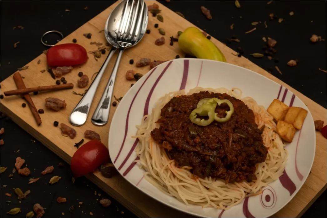 Detail Spaghetti Bolognese Teller Nahaufnahme Rustikal Number 12