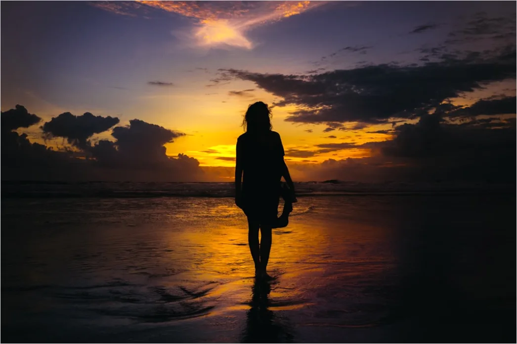 Strand Abend Spaziergang Silhouette Ea08