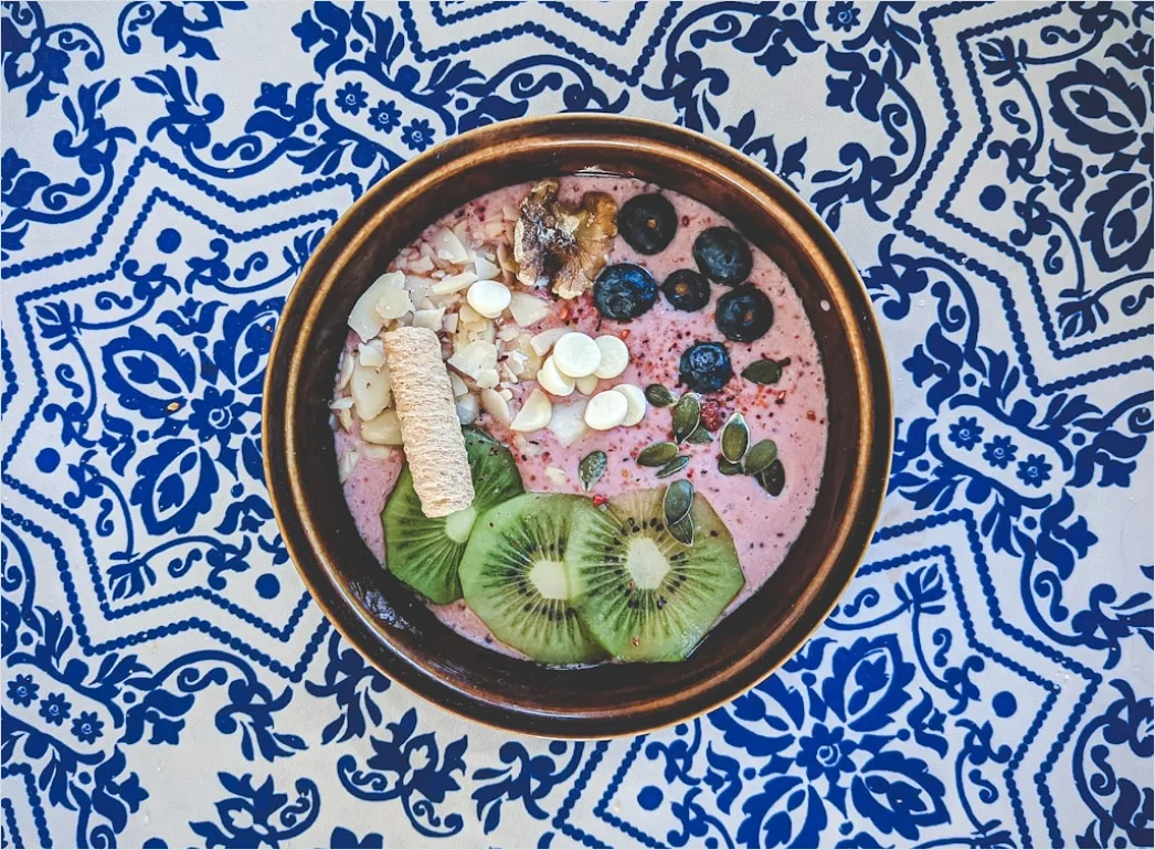 Detail Tropical Smoothie Bowl Bunt Draufsicht Number 16