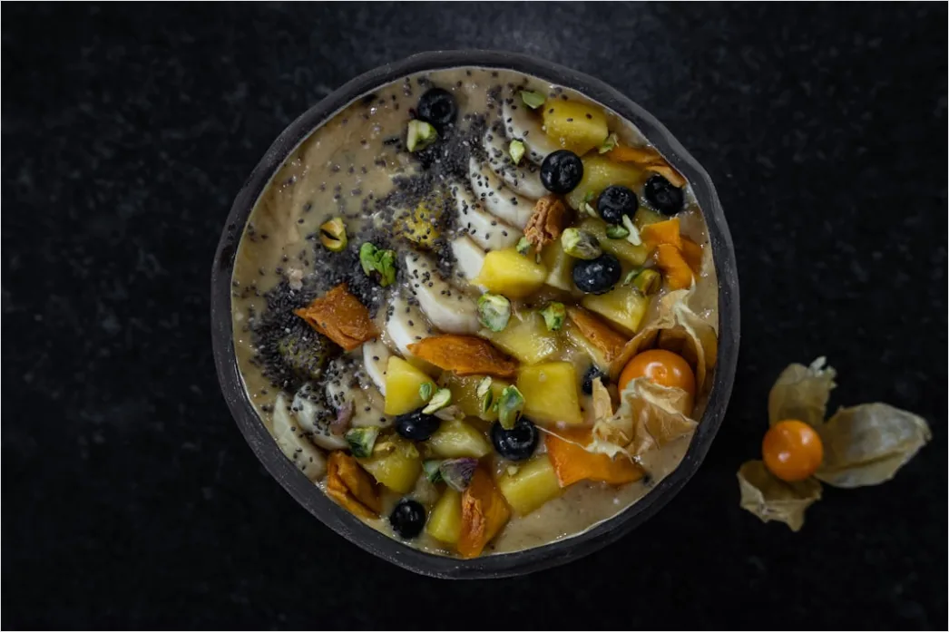 Detail Tropical Smoothie Bowl Bunt Draufsicht Number 8