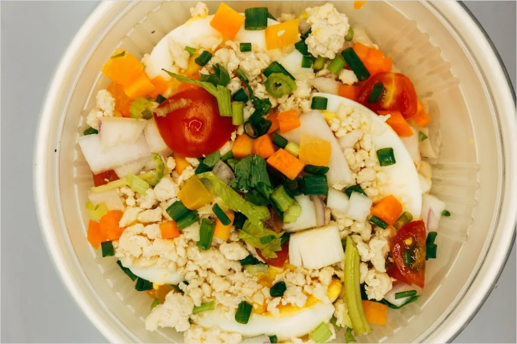 Detail Vegane Bowl Quinoa Gemüse Draufsicht Number 18