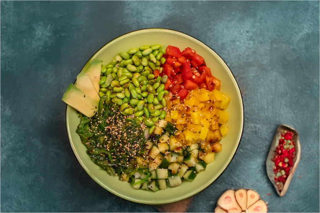 Detail Vegane Bowl Quinoa Gemüse Draufsicht Number 8