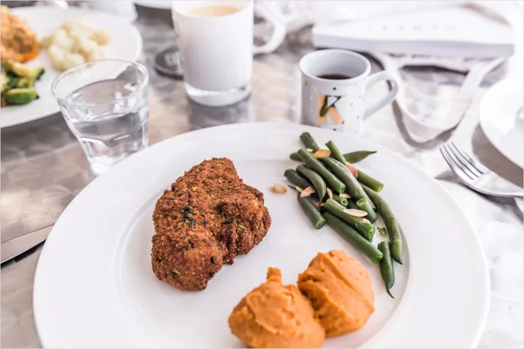Detail Veganes Schnitzel Teller Nahaufnahme Number 12