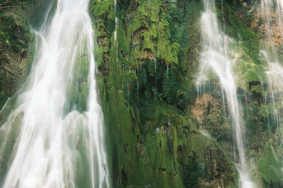 Detail Wasserfall Tropisch üppig Grün Nahaufnahme Number 11