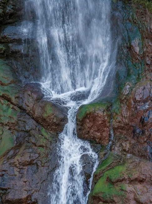 Detail Wasserfall Tropisch üppig Grün Nahaufnahme Number 12