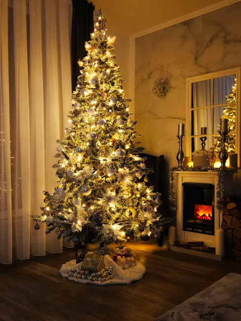 Detail Weihnachten Dekoration Wohnzimmer Baum Lichter Number 7