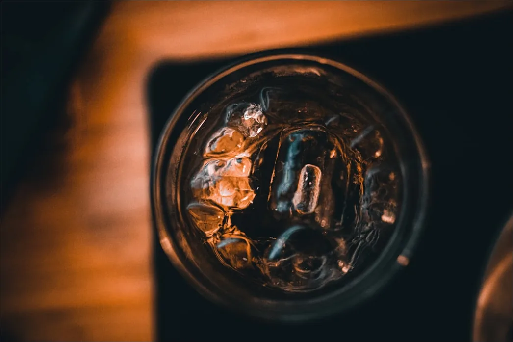 Detail Whisky Glas Eis Nahaufnahme Rustikal Number 17