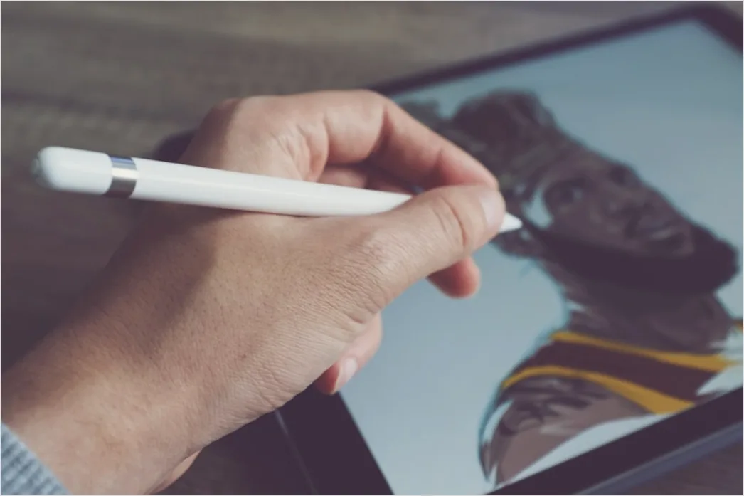 Detail App Design Wireframe Auf Tablet Mit Stylus Foto Number 14