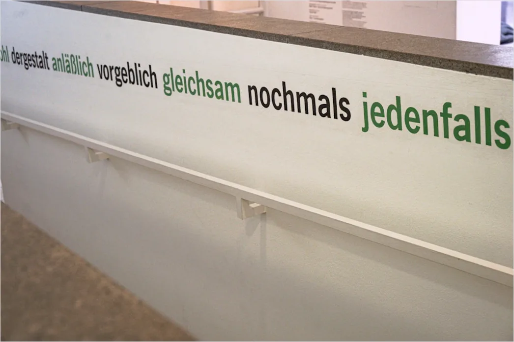 Detail Arztpraxis Empfang Theke Mit Terminplan Number 9