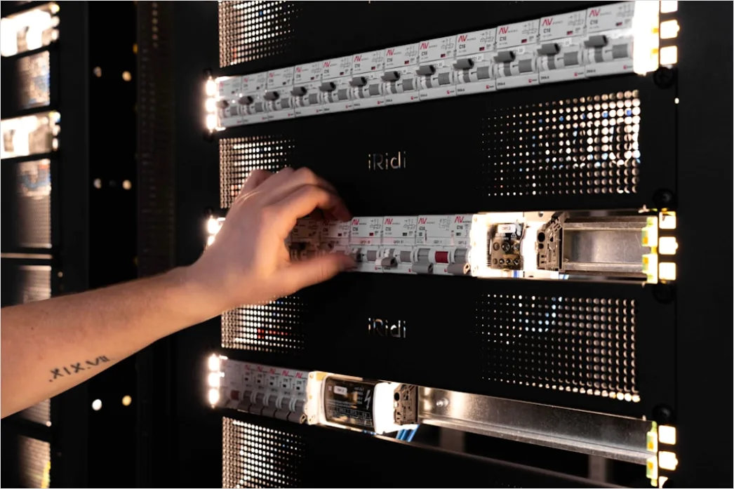 Detail Backup Speicher System Nas Im Rack Foto Number 11
