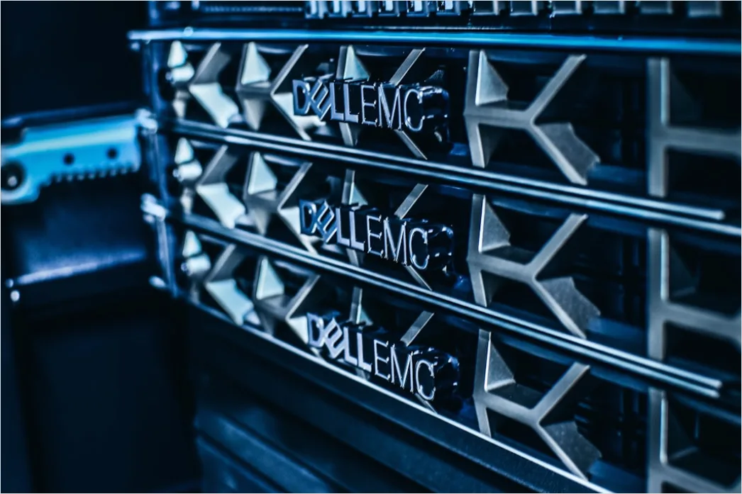 Detail Backup Speicher System Nas Im Rack Foto Number 6