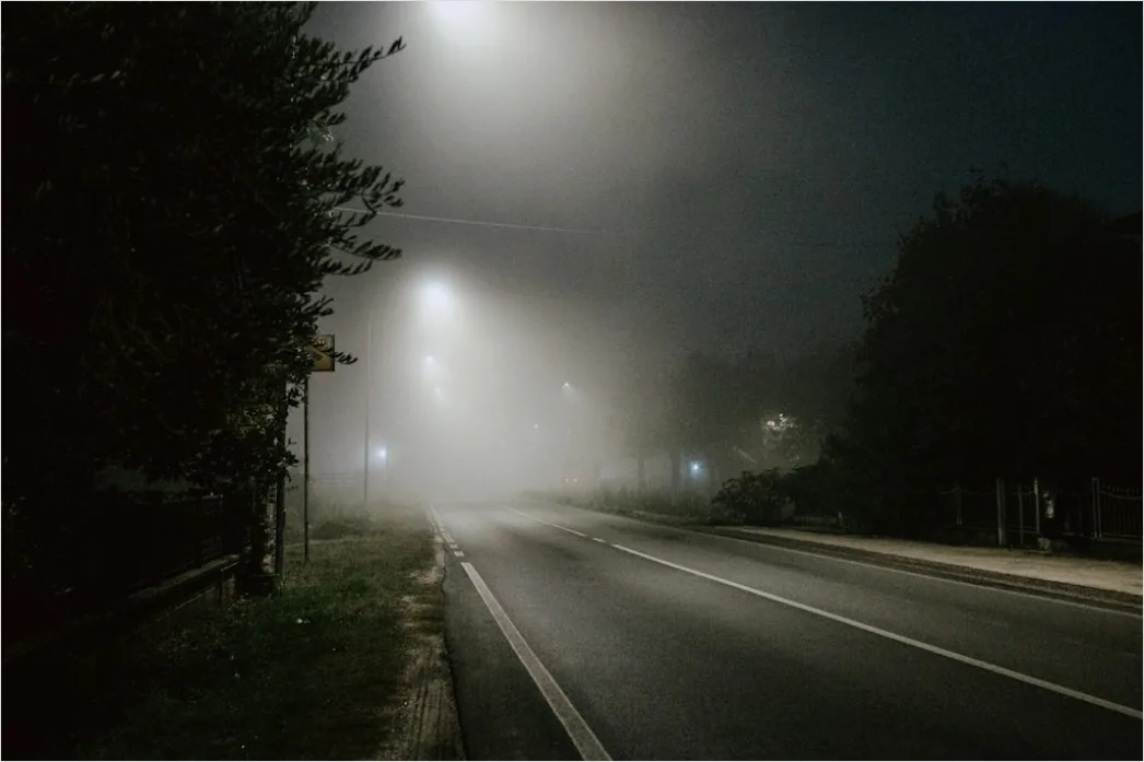 Bahnsteig Bei Nacht Leer Symmetrie Cd6c