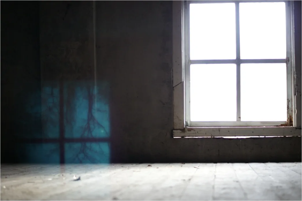 Detail Bahnwerkstatt Lost Place Fenster Licht Number 18