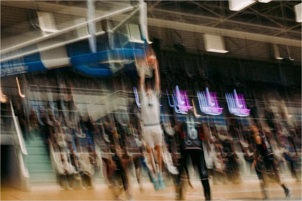 Detail Basketball Dunk Foto In Der Halle Number 20