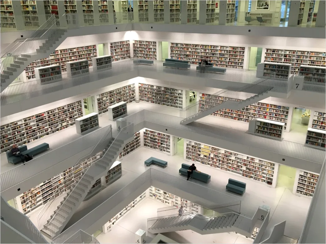 Detail Bibliothek Innenraum Hohe Regale Perspektive Number 7