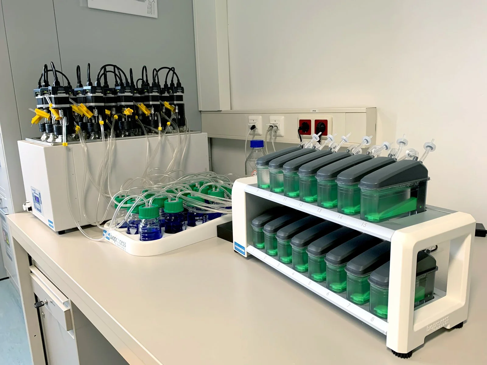 Detail Biotechnologie Labor Ausrüstung Und Monitore Number 15