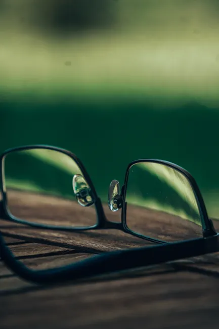 Detail Brille Glas Makro Nahaufnahme Reflexion Number 2