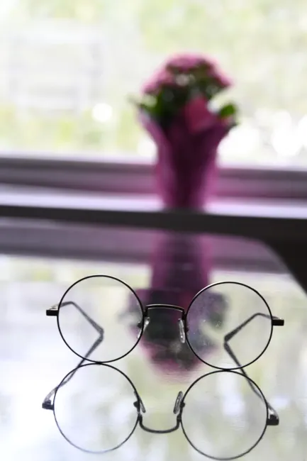 Detail Brille Glas Makro Nahaufnahme Reflexion Number 14