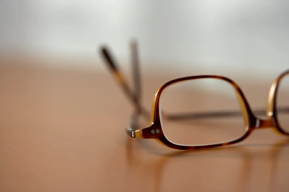 Detail Brille Glas Makro Nahaufnahme Reflexion Number 18