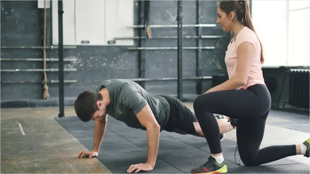 Detail Burpees Hiit Training Foto Schweiß Number 18