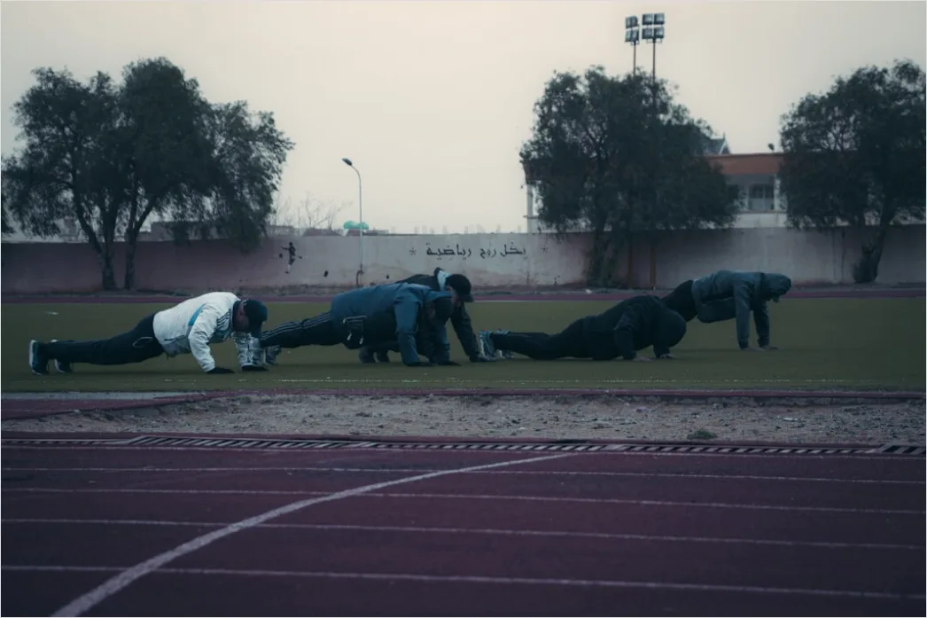 Detail Burpees Hiit Training Foto Schweiß Number 20