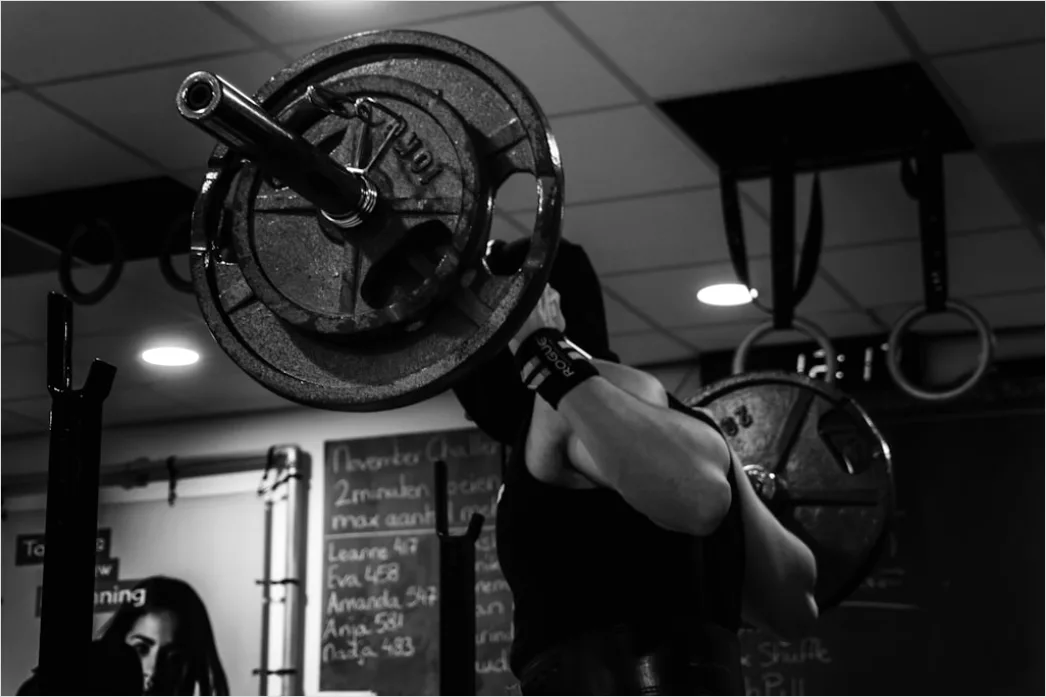 Detail Burpees Hiit Training Foto Schweiß Number 9