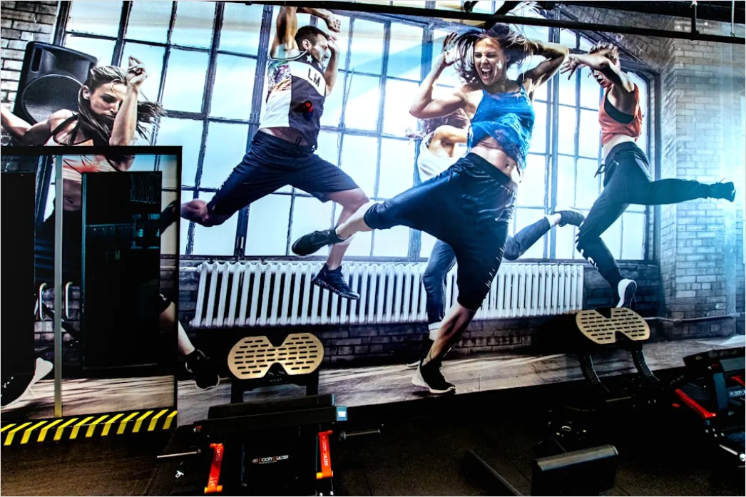 Detail Crossfit Workout Im Box Gym Foto Action Number 12