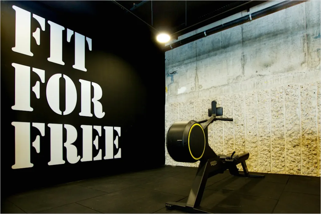 Detail Crossfit Workout Im Box Gym Foto Action Number 8