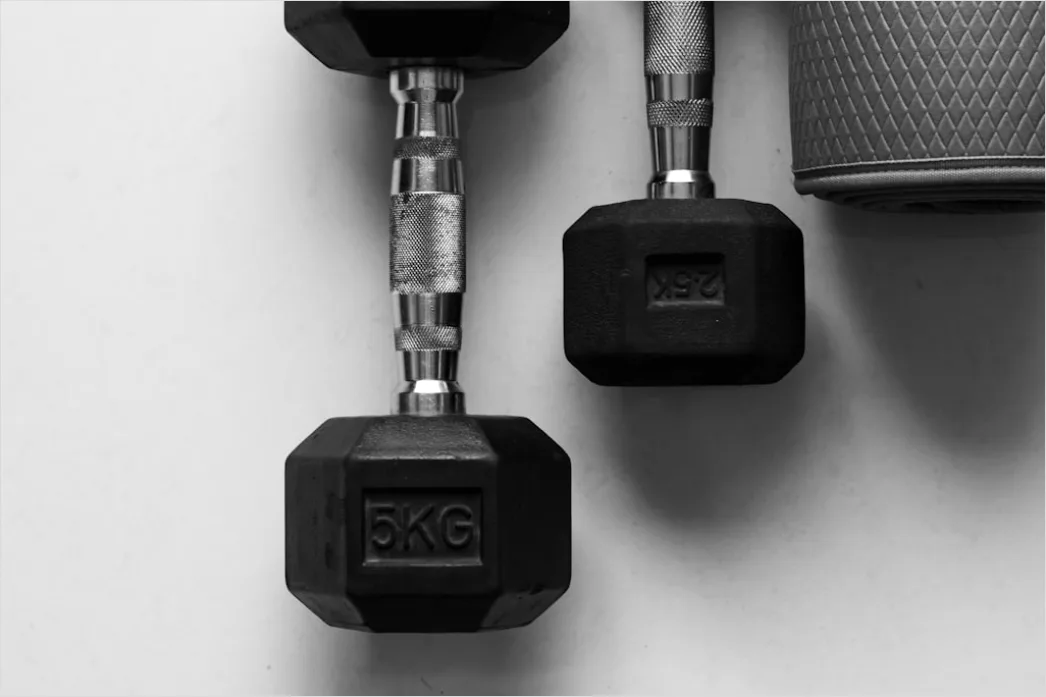 Detail Dumbbells Zuhause Auf Teppich Flat Lay Foto Number 2