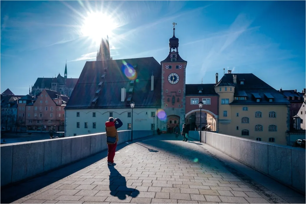 Fahrrad Auf Bruecke Stadt Foto 0044