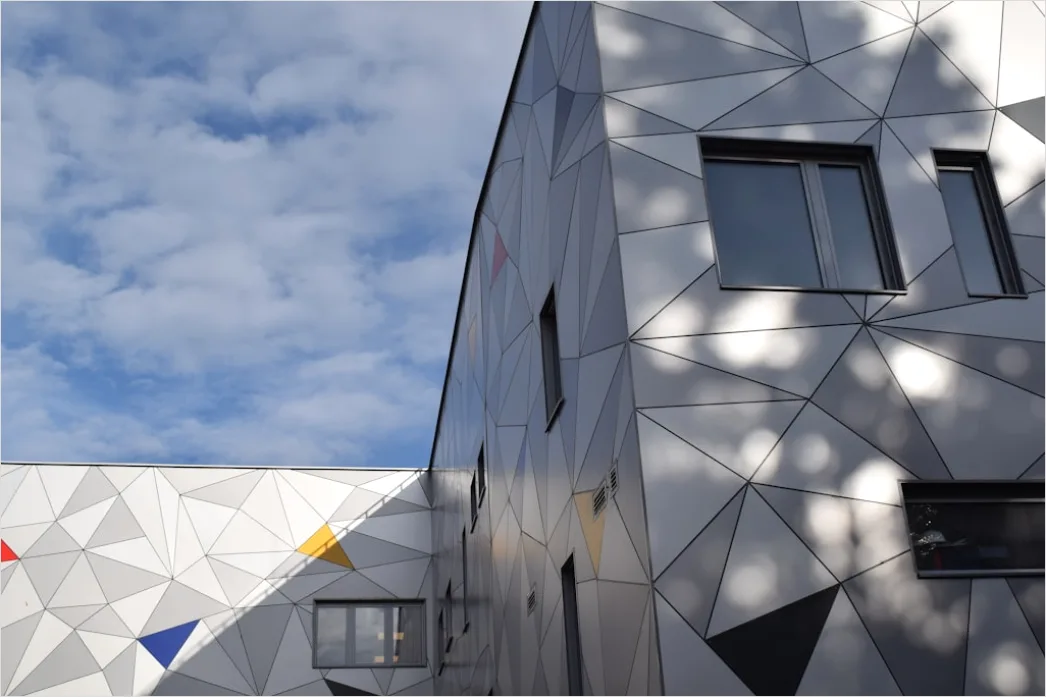 Detail Farbige Fassade Modern Geometrische Formen Number 13