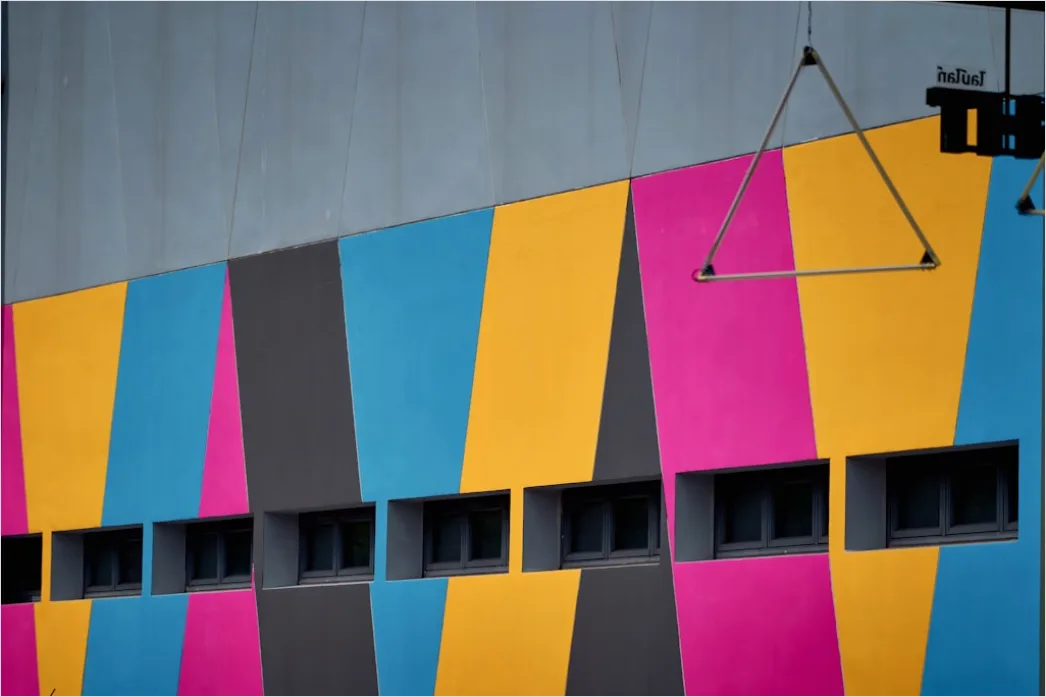 Detail Farbige Fassade Modern Geometrische Formen Number 4