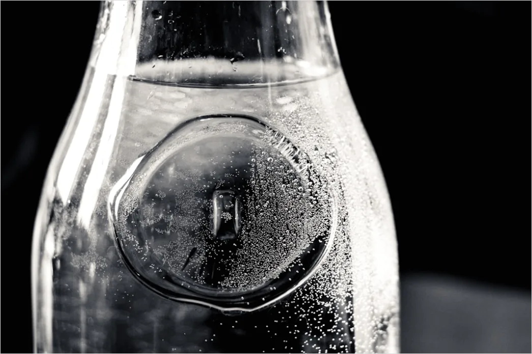 Detail Flasche Im Flaschenhalter Foto Detail Number 7