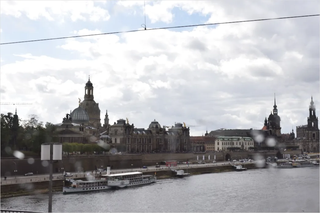 Detail Frauenkirche Dresden Kuppel Altstadt Panorama Number 3